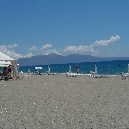 Hotel Niriides