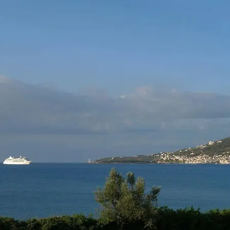 Niriides Hotel Selinitsa